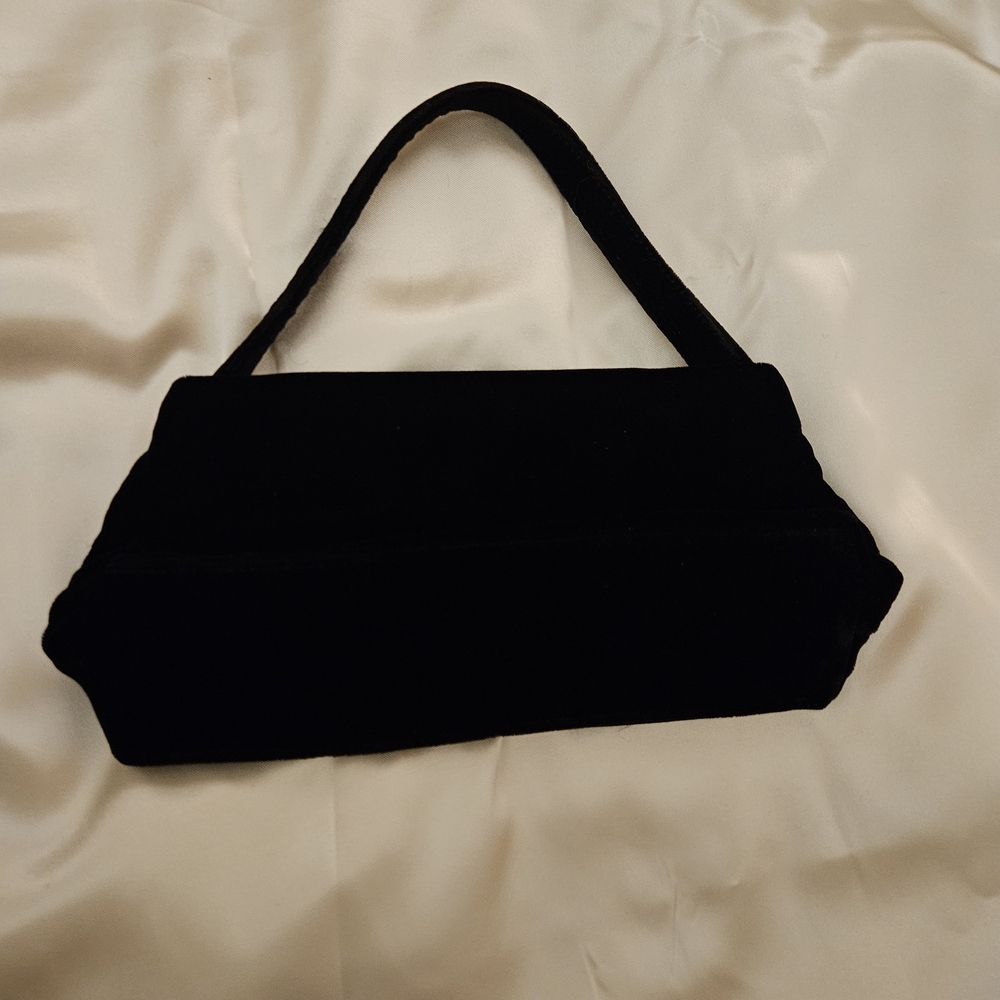 Carolee Black Velvet Clutch with Silver Dragonfly - Picture 2 of 9